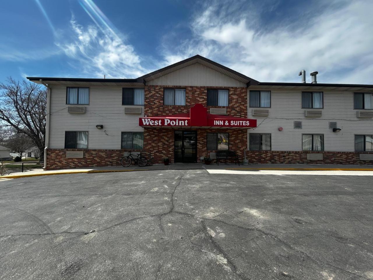 Oyo West Point Inn Zewnętrze zdjęcie