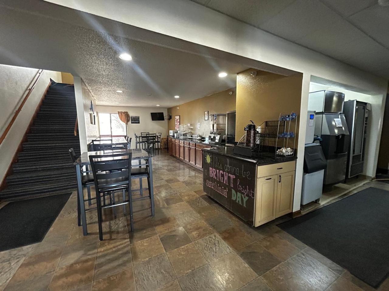 Oyo West Point Inn Zewnętrze zdjęcie